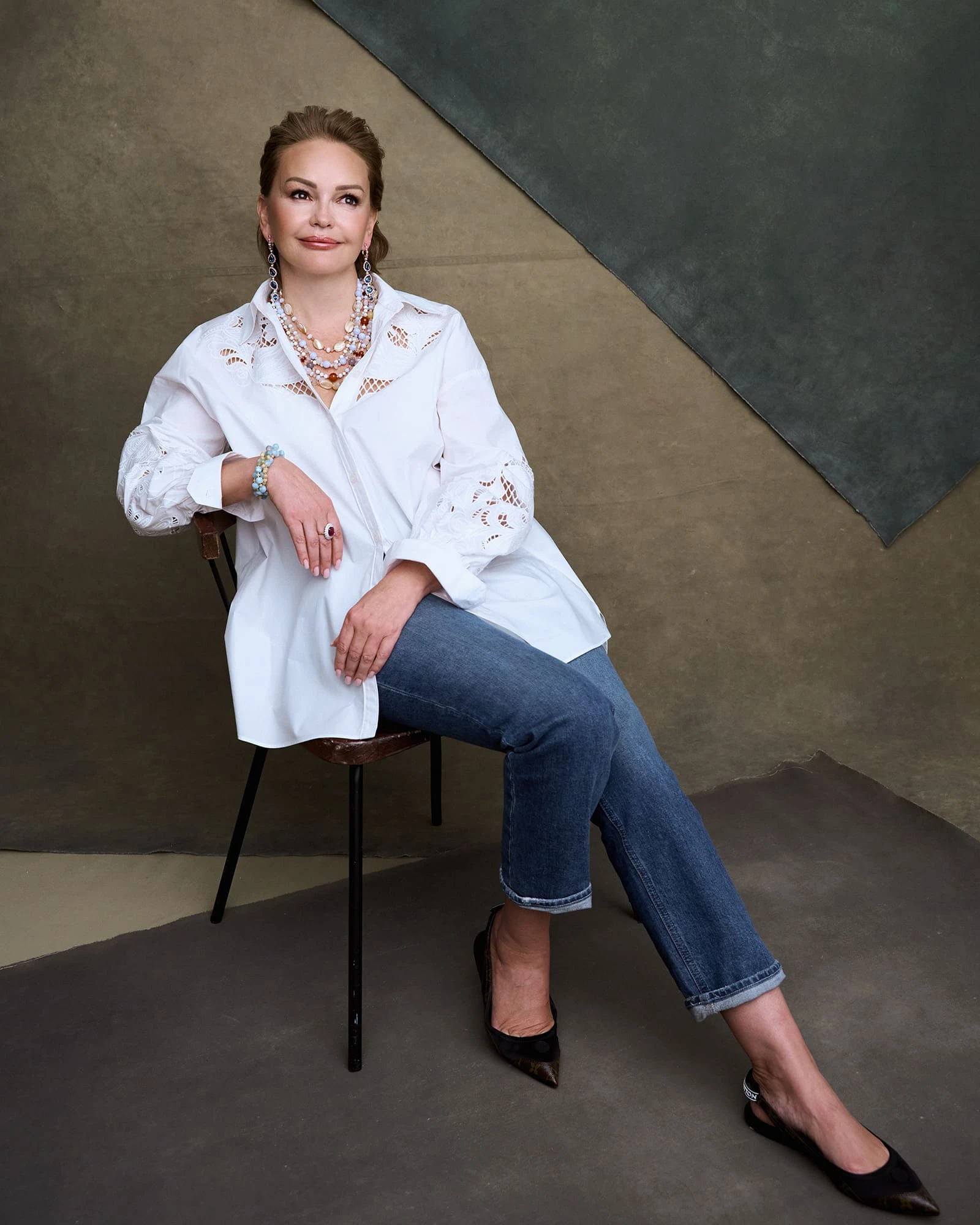 Свобода и стиль: как ювелирные украшения дополняют ваш образ Casual