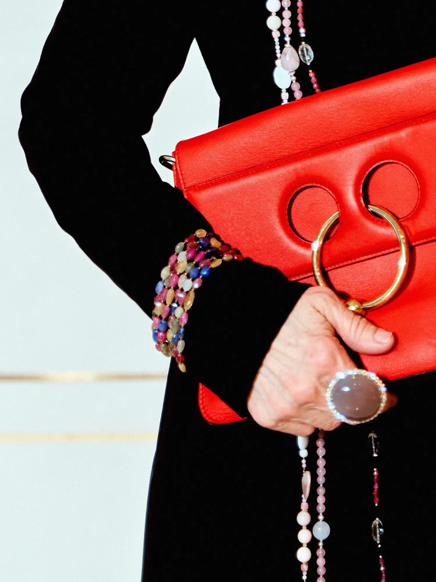 Как камни называют на самом деле: что скрывается за привычными именами