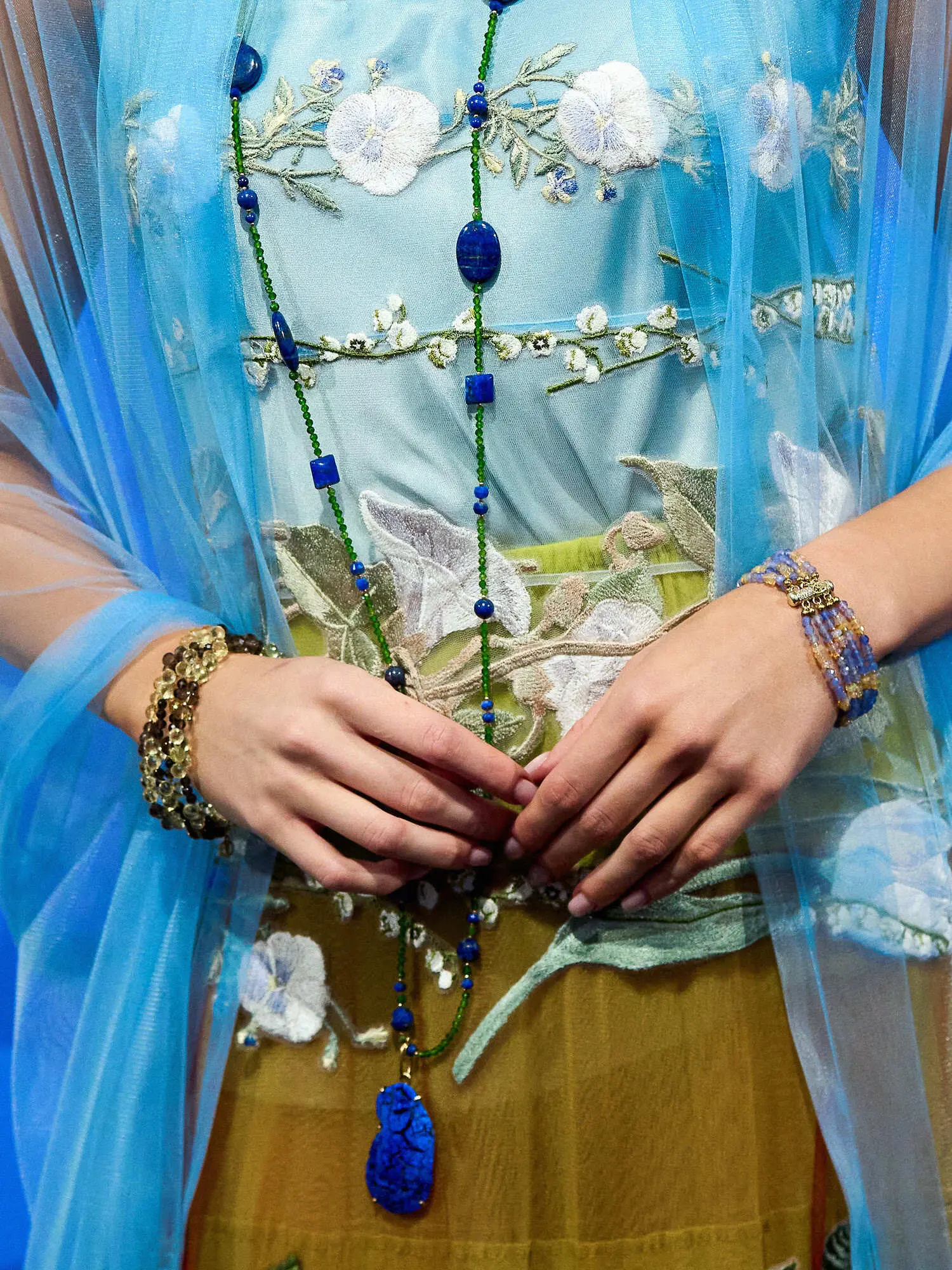 Браслет эфиопский опал, танзанит фиолетового цвета - 69 000 Браслет эфиопский опал, танзанит - мастерская Надежды Бойко