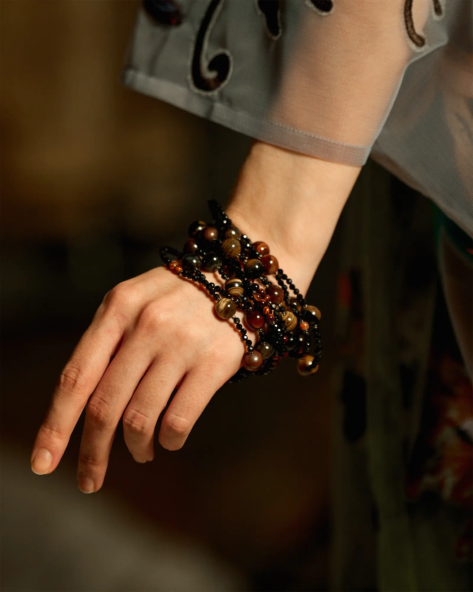 Браслет турмалин, тигрово-соколиный глаз многоцветного цвета - 65 300 Браслет турмалин, тигрово-соколиный глаз - мастерская Надежды Бойко