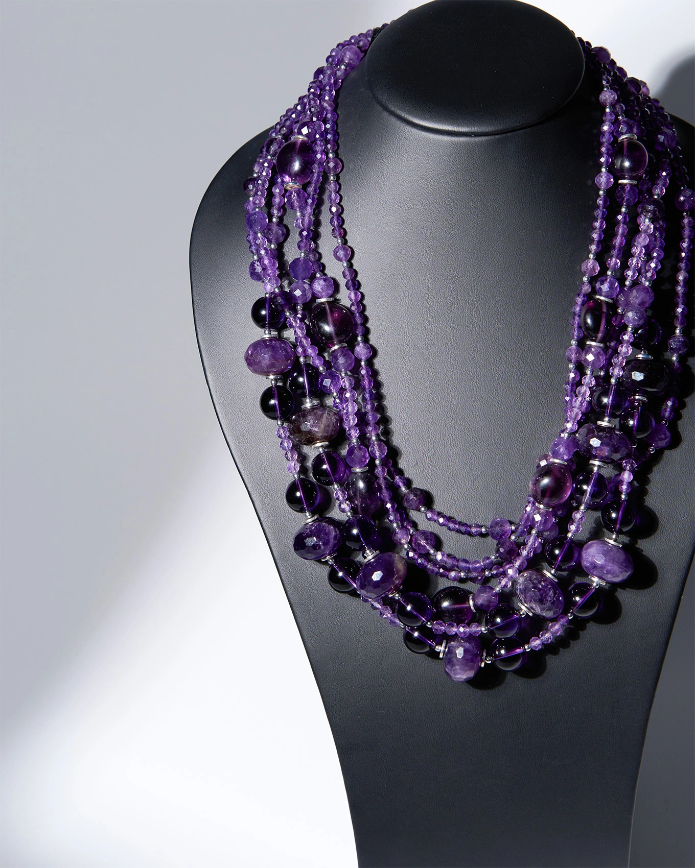 Бусы из аметиста Бусы из аметиста - мастерская Надежды Бойко