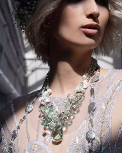 Бусы с кулоном празиолит зеленого цвета - 200 000 Бусы с кулоном празиолит - мастерская Надежды Бойко