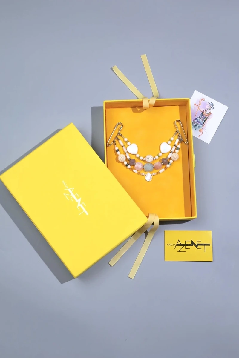 Ожеброшь из агата и перламутра белого цвета - 28 000 Ожеброшь из агата и перламутра - мастерская Надежды Бойко