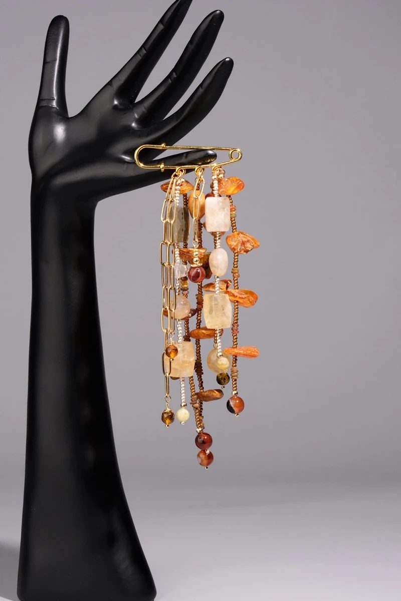 Ожеброшь янтарь, сердолик коричневого цвета - 35 000 Ожеброшь янтарь, сердолик - мастерская Надежды Бойко