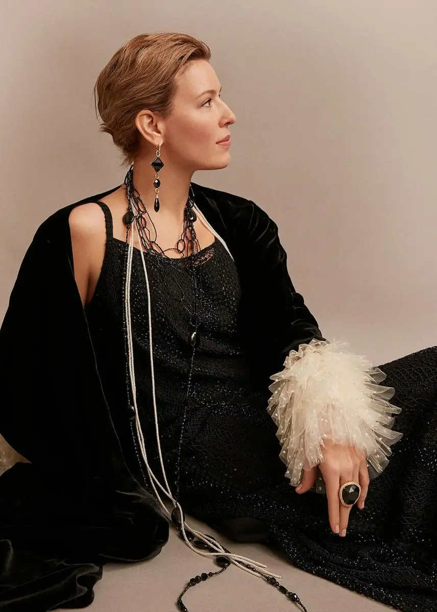 Полина Осетинская в Nadja Azenet & Parfionova